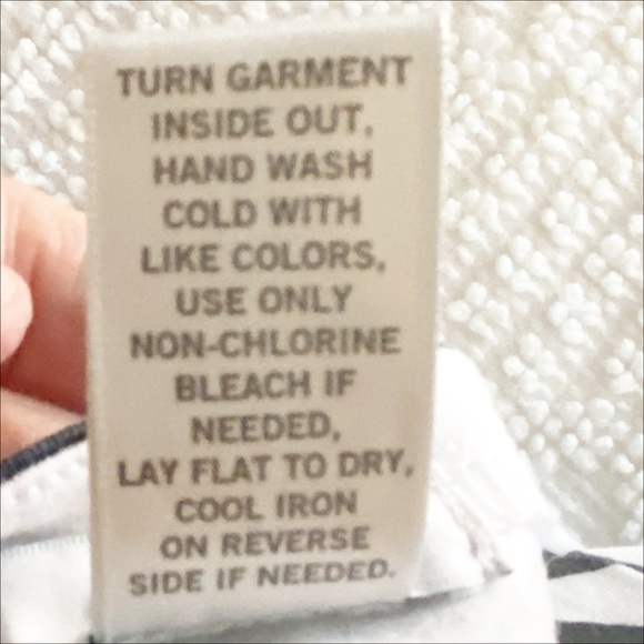 CACHE Zebra Print Floral Long Sleeve Shirt Size Medium - Picture 8 of 10